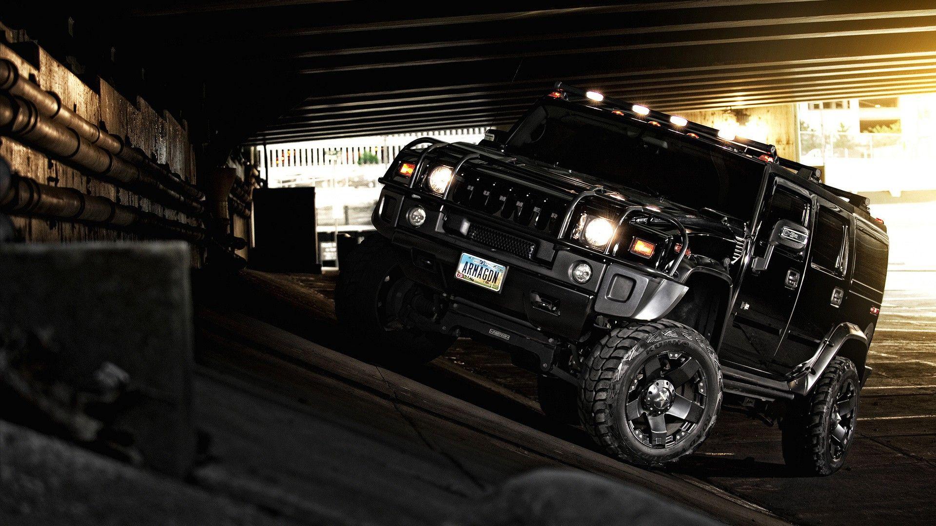 Hummer — book a service